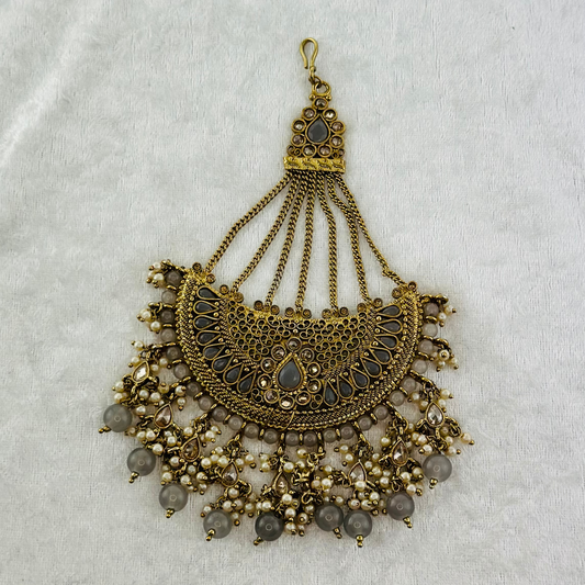 Passa with grey stones and beads. Prefect for Indian weddings, parties and special occasions. Latest 2023 fashion. High end Indian fashion jewellery with top quality stones and beads.