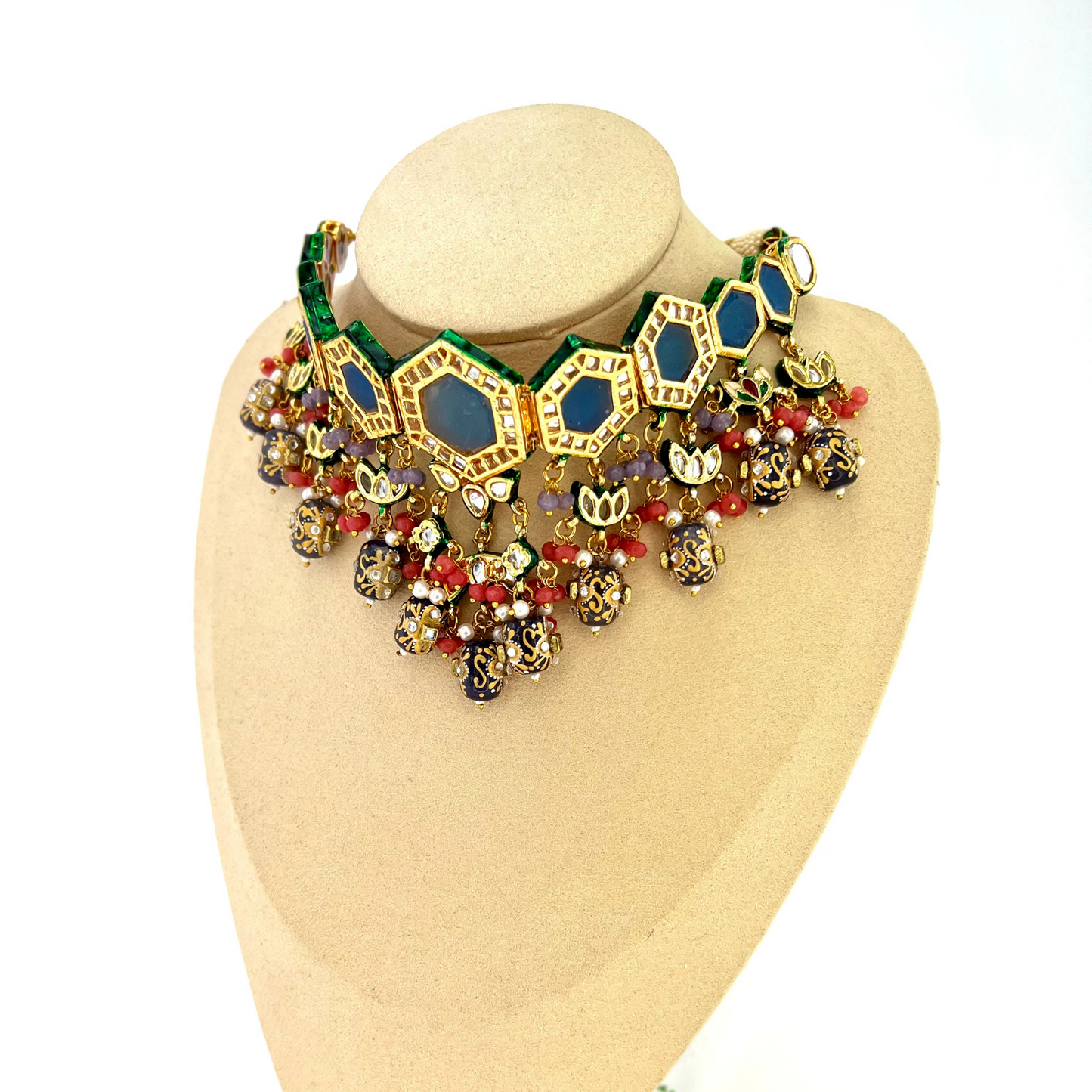 Choker set with grey, pink and white beads. Set includes necklace & earrings. Prefect for Indian weddings, parties and special occasions. Latest 2022 fashion.
