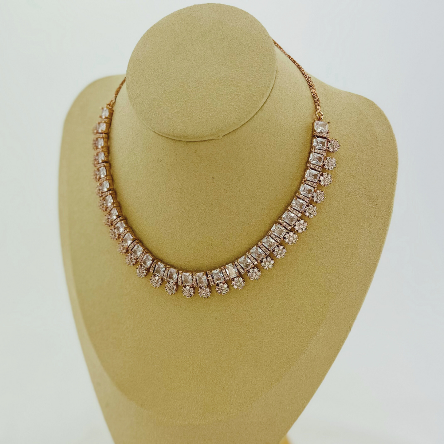 Necklace set with clear white stones. Set includes necklace & earrings. Prefect for Indian parties, weddings and special occasions. Latest 2023 fashion.