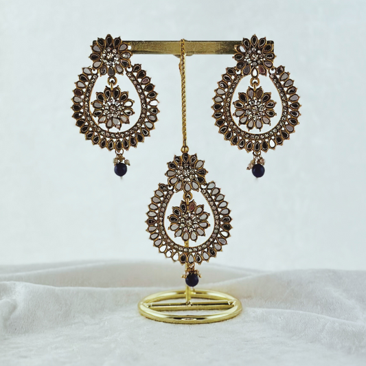 Tikka & earring set in navy. High quality beads, pearls and stone work. Latest 2023 fashion for weddings, parties and special occasions