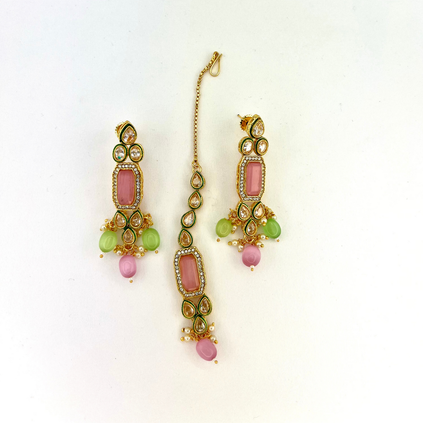 Necklace set with multi colour beads and stones. Set includes necklace, tikka and earrings. Prefect for Indian weddings, parties and special occasions. Latest 2022 fashion. High end Indian fashion jewellery with top quality stones and beads.