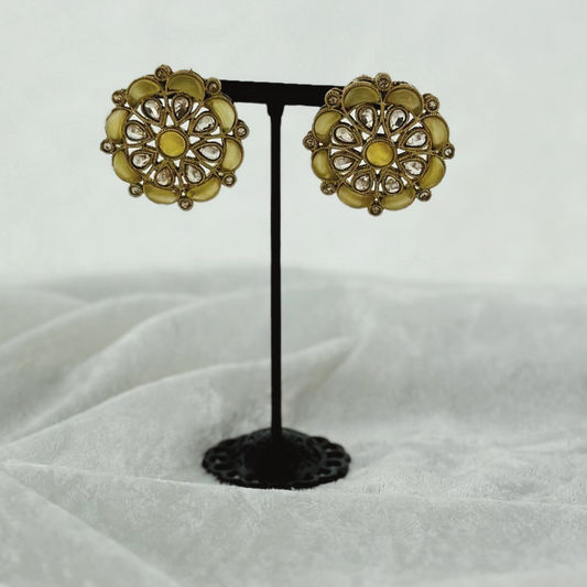 High quality yellow earrings. Latest 2023 fashion, prefect for Indian weddings, parties & special occasions.