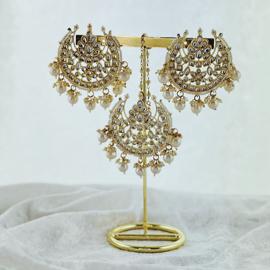Tikka & earring set in white pearl. High quality beads, pearls and stone work. Latest 2023 fashion for weddings, parties and special occasions