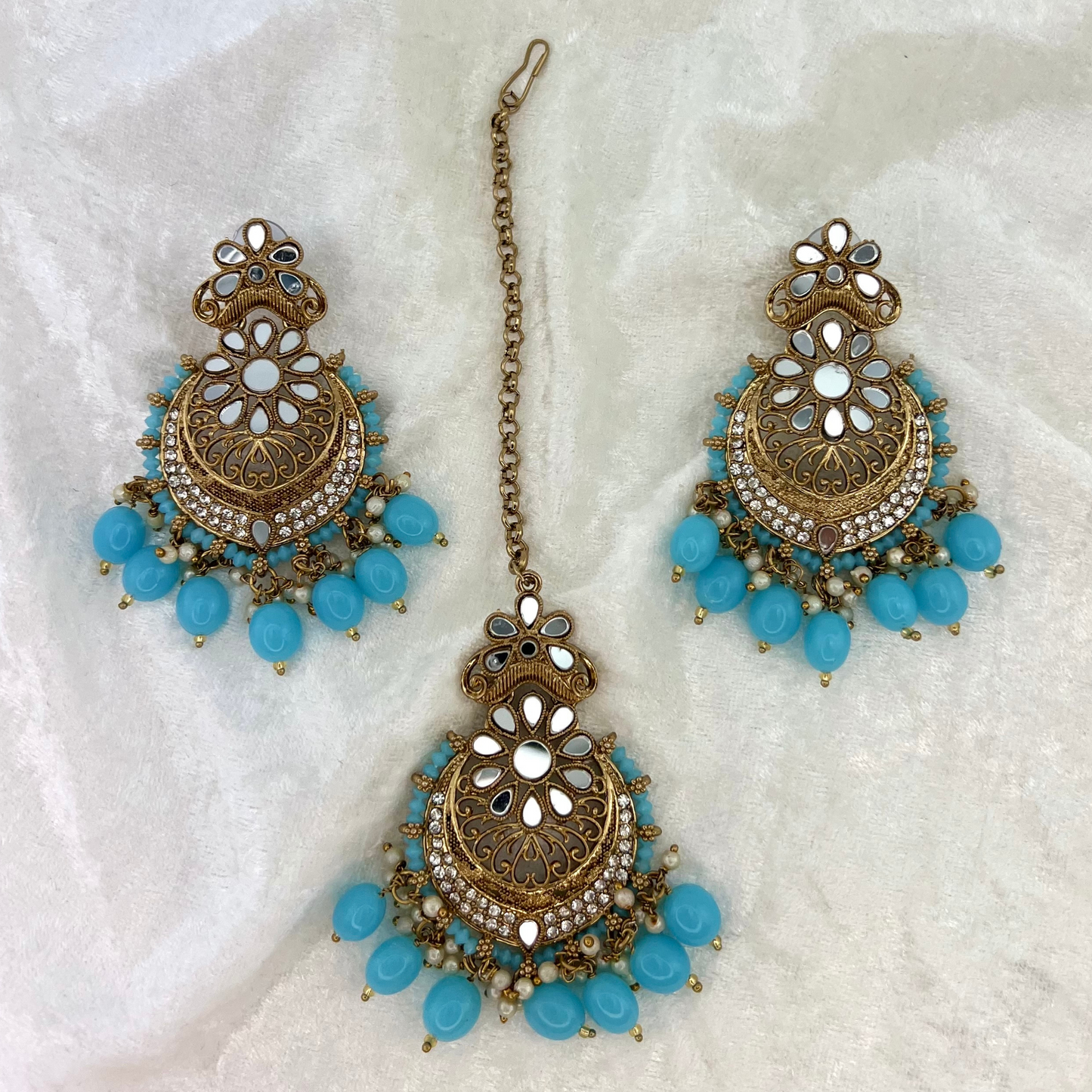 Mirror Tikka & Earring set in Baby Blue, high quality stones and beads