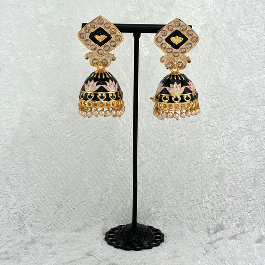 Jhumka Earring in black, Indian wedding jewellery prefect for indian weddings, parties and special occasions. Latest 2022 fashion