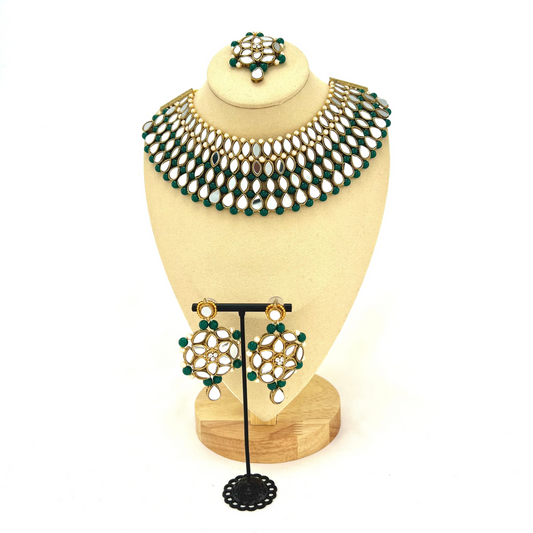 ﻿Mirror necklace set with forest green beads, clear stones and pearls.  Set includes, necklace, tikka and earrings.  Prefect for Indian weddings, parties and special occasions.  Latest 2022 fashion. High end Indian fashion jewellery with top quality stones and beads.