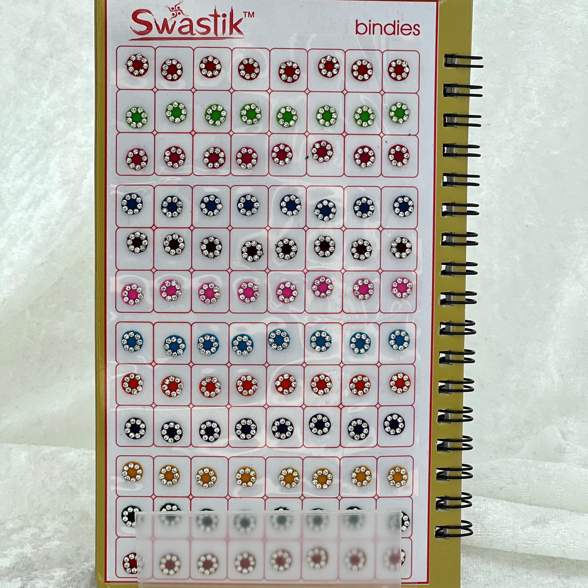 Bindi Book - Silver stone work in round shape in various different sizes and colours.  Prefect for Indian weddings, parties and special occasions.